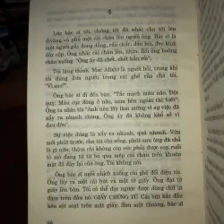 Người lữ hành kỳ dỵ - Harold Robbins  991880