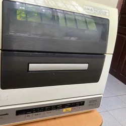 Máy rửa bát Panasonic NP-TR7 Nhật Bản 530681