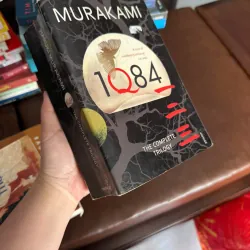 1Q84 (The Complete Trilogy) – Haruki Murakami | Tiểu Thuyết Văn Học Nhật Bản Kinh Điển- K4 1026049