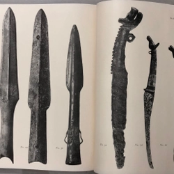 CHINESE BRONZE AGE WEAPONS - Vũ khí Trung Hoa thời đại đồ đồng - Max Loehr - 1956 459642