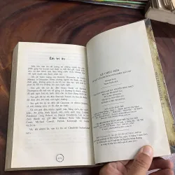 II Kẻ Chiêu Hồn, Bí Mật Của Nicholas Flamel Bất Tử - Michael Scott - 2011 998077
