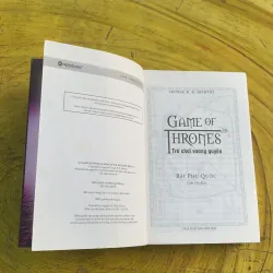 GAME OF THRONES (2a, 2b) - GEORGE R.R. MARTIN- HẬU DUỆ CỦA SƯ TỬ VÀNG &  BẢY PHỤ QUỐC  782465