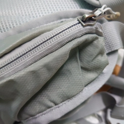 Balo camel 12L màu xám hàng như mới 503705