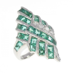 Nhẫn Emerald PT900 3.12CT - Hàng hiệu Chính hãng