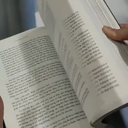 Chiến Thắng Con Quỷ Trong Bạn 707333