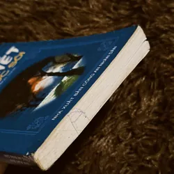 Xác chết dưới gốc sồi 699362