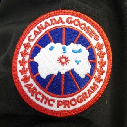 Áo khoác lông vũ Canada Goose 7967JL Labrador - Hàng hiệu Authentic 813430