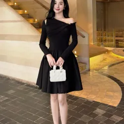 Váy đen trễ vai Laviem design size M mới mua và mặc thử like new 95%  748627