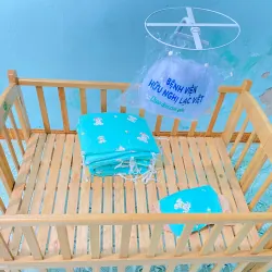 Giường cũg gỗ tự nhiên nhiều miếng ván, khung chắc chắn 601251