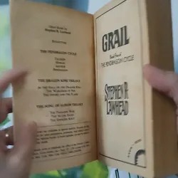 [MIỄN PHÍ BỌC SÁCH] [XƯA] Grail (1997) - Stephen R. Lawhead 1027585