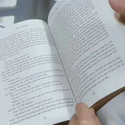 Tín Đồ Shopping Oanh Tạc Manhattan - Sophie Kinsella 744776