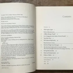 Poor Economics - Abhijit V. Banerjee & Esther Duflo 729095