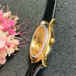 Đồng hồ mặt su bạc đúc, đính diamond vỏ bọc vàng dành cho nữ hiệu Franklin Mint mới 95% 557901