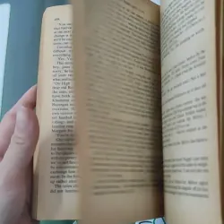 [MIỄN PHÍ BỌC SÁCH] [XƯA] Whirlwind (1986) - James Clavell 1027179