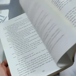 Tín Đồ Shopping Oanh Tạc Manhattan - Sophie Kinsella 744776