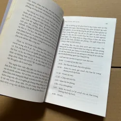 Tỷ phú bán giày 995591