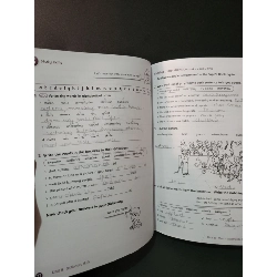 English World Workbook 5 mới 60% bẩn bìa, ố nhẹ, có chữ viết Mary Bowen - Liz Hocking HCM1604 HỌC NGOẠI NGỮ 918960