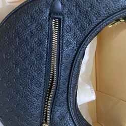 Cần bán túi brand như ảnh , 536469