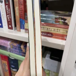 Combo 2 cuốn “Trốn lên mái nhà để khóc” và “Thưa ngoại con mới về” - Lam (mới 99%) 690507