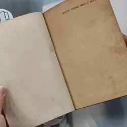 [XƯA] Nuốt Dòng Nước Mắt (1991) - Hương Trà 776051