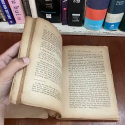 II Sách Xưa: Thời Đại Hùng Vương - 1973 562348