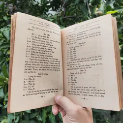 Bí Thuật Xem Tướng Lấy Vợ Chồng + Sách Huyền Bí ( Giáo Sư Bửu Sơn) - SÁCH IN LẠI 779353