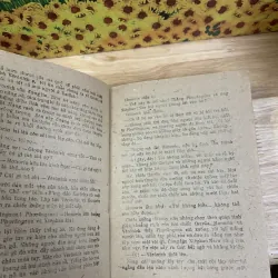 Hòn Đảo 30 Chiếc Quan Tài - Maurice Leblanc 926103