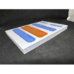 Trò Chuyện Cùng Gen Zzz, Trần Sĩ Chương, 2024, Mới 95% (Có chữ ký tác giả) SBM270325 918352