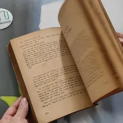 [XƯA] Nuốt Dòng Nước Mắt (1991) - Hương Trà 776051