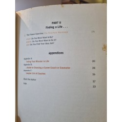 WHAT COLOR IS YOUR PARACHUTE? : A Practical Manual For Job-Hunters and Career-Changers - Richard N. Bolles 186154