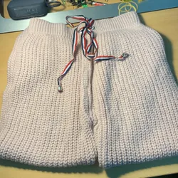 Quần dài len Tommy Hilfiger, size M, màu hồng và ghi xám… gần như mới tinh… 728176