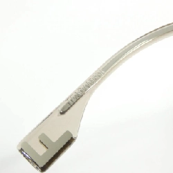 【Sản phẩm mới】Kính mát Fendi FE40060U 626231