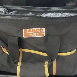 (HÀNG TRƯNG BÀY)MÁY BƠM MỠ KHÔNG DÂY BAHCO BCL32G1–14.4V VỚI DUNG TÍCH BÌNH CHỨA GR-400 760688