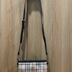 Túi Burberry – giảm giá kịch khung 590919