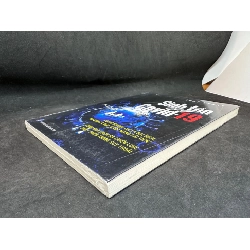 Sinh Tồn Cùng Covid-19, Tony Hoang, Mới 100% (Nguyên Seal) SBM1303 914066