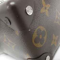 Túi đeo vai Louis Vuitton Monogram Metallic Nebula Mini Soft Trunk M23145 613091