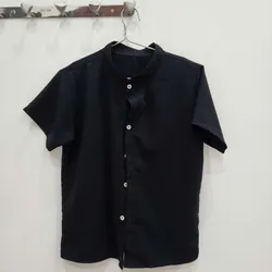 Áo sơ mi nữ đen size S tầm 40ki