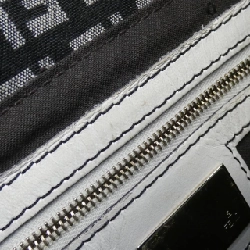 Túi đeo vai Fendi 8BR001 LPN 612970