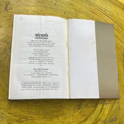 TRIỀU NGUYỄN VÀ LỊCH SỬ CỦA CHÚNG TA nhiều tác giả 689632