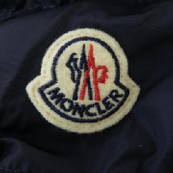 Áo khoác lông vũ MONCLER 642168