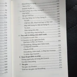 Einstein và Heisenberg - Những người đặt nền tảng cho vật lý hiện đại | Konrad Kleinknecht 930007