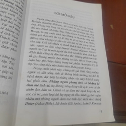 Chuyện tình của CÁC VĨ NHÂN trong lịch sử 500220