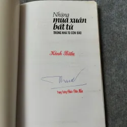 NHỮNG MÙA XUÂN BẤT TỬ TRONG NHÀ TÙ CÔN ĐẢO 700928