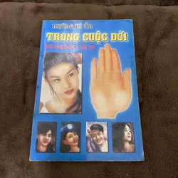 Những bí ẩn trong cuộc đời qua khuôn mặt và bàn tay