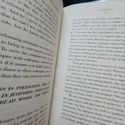 Sách Finding a way to win 732286