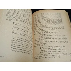 Hồ Chí Minh và văn hoá việt nam - Viện Văn Hoá 605488