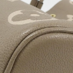 Túi đeo vai Louis Vuitton Monogram Empreinte Neo Noe MM M45555 - Hàng hiệu Authentic 776626