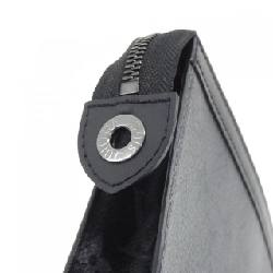 Túi xách Louis Vuitton Monogram Eclipse Reverse Pochette Voyage M69535 617429