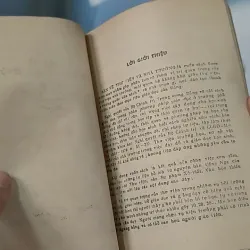 [XƯA] Bàn Về Thư Viện Và Nhà Trường (1986) - Văn Hải 775986