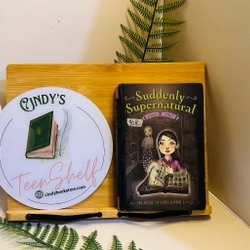 [Sách tiếng Anh 2hand] Like new 90% - Suddenly Supernatural - Elizabeth Cody Kimmel